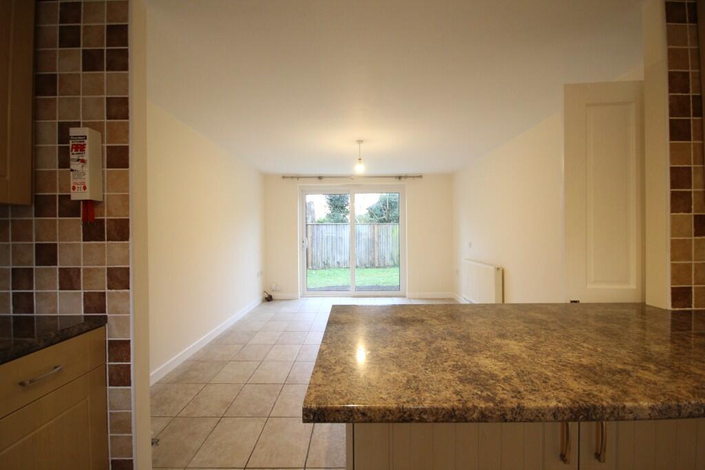 Kitchen/reception