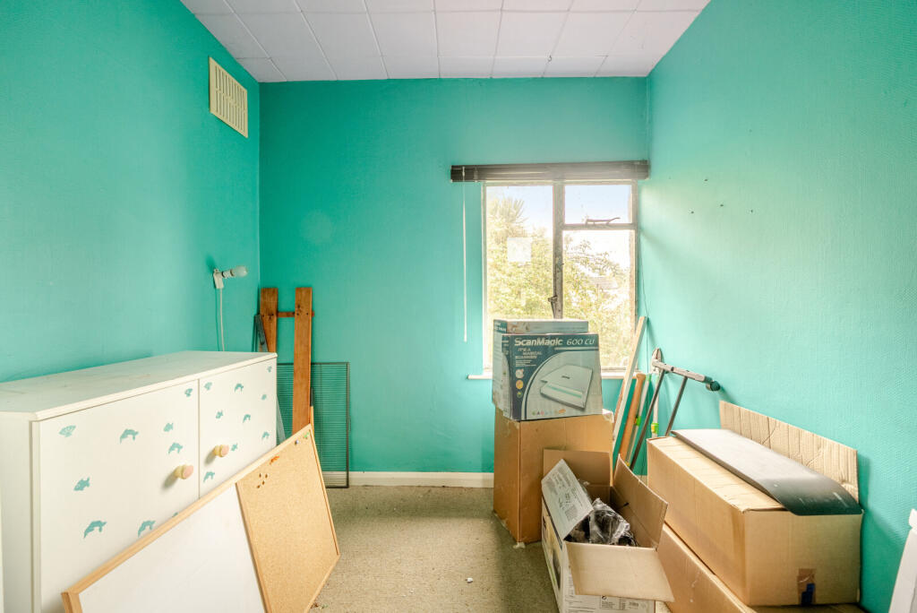 1362592-9-68dfa4d...