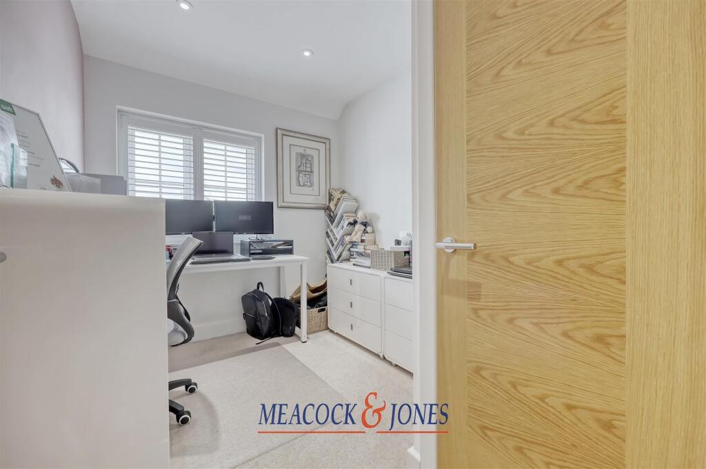 IMG_6937_4 copy 2.jpg