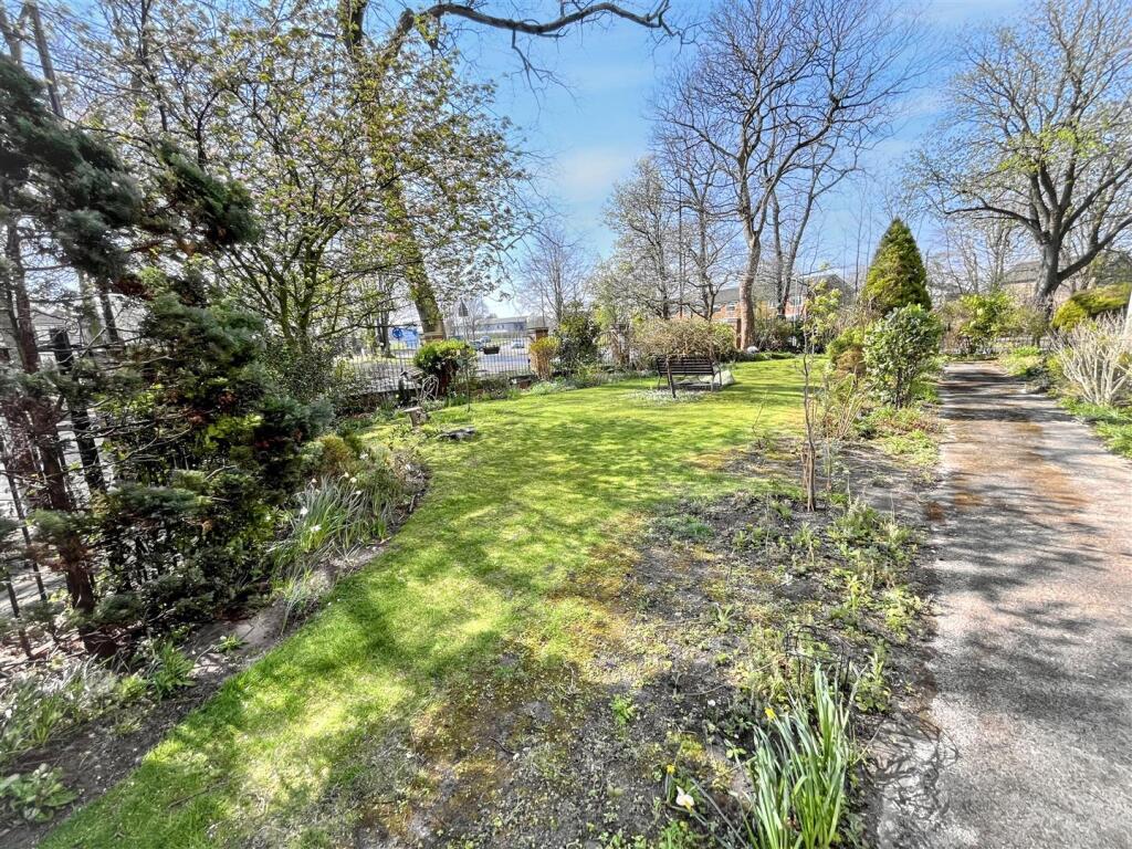 Communal Gardens