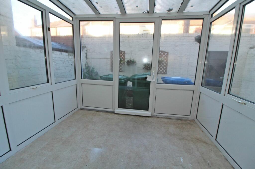Lean Too Conservatory