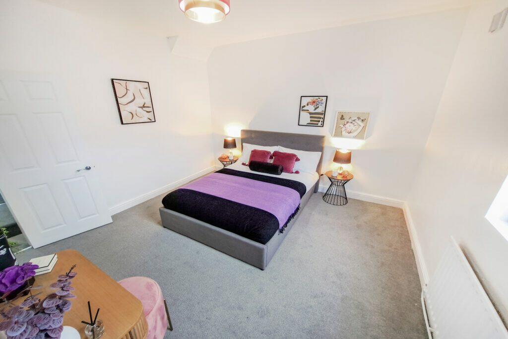 Bloemfontein Street- Bedroom 1