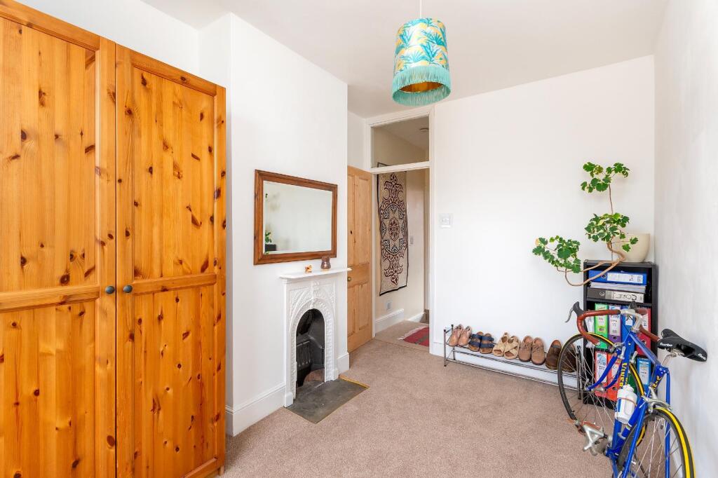 2P0RHD - Bedroom B.jpg