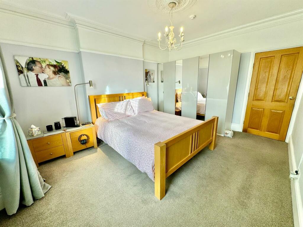 PHOTO-2024-11-17-17-19-51 (19).jpg