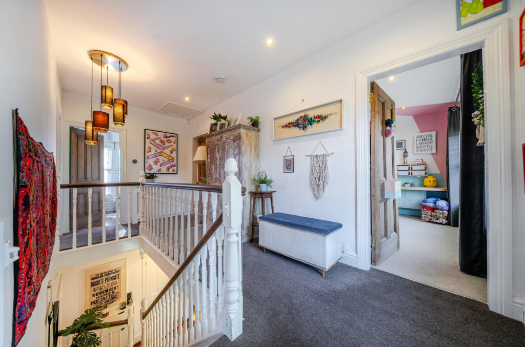 -68da82f8d6fcb-l-1357299-9-68d977e939d84