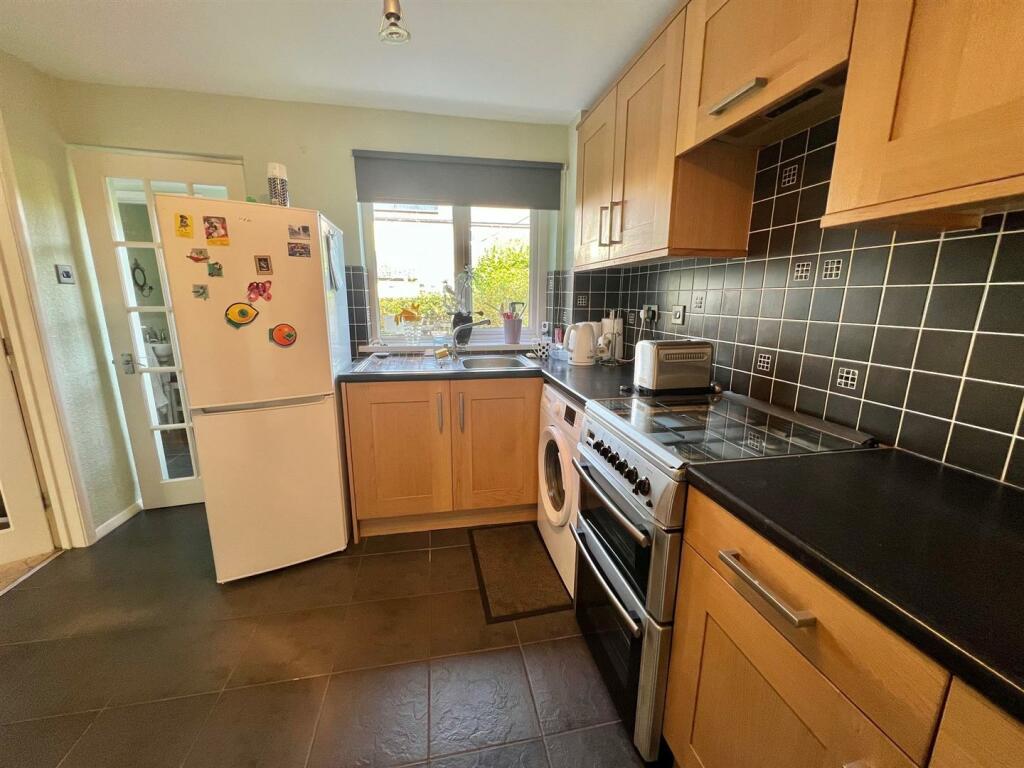 Bramleys Estate Agents - Copley Avenue - Meltham (