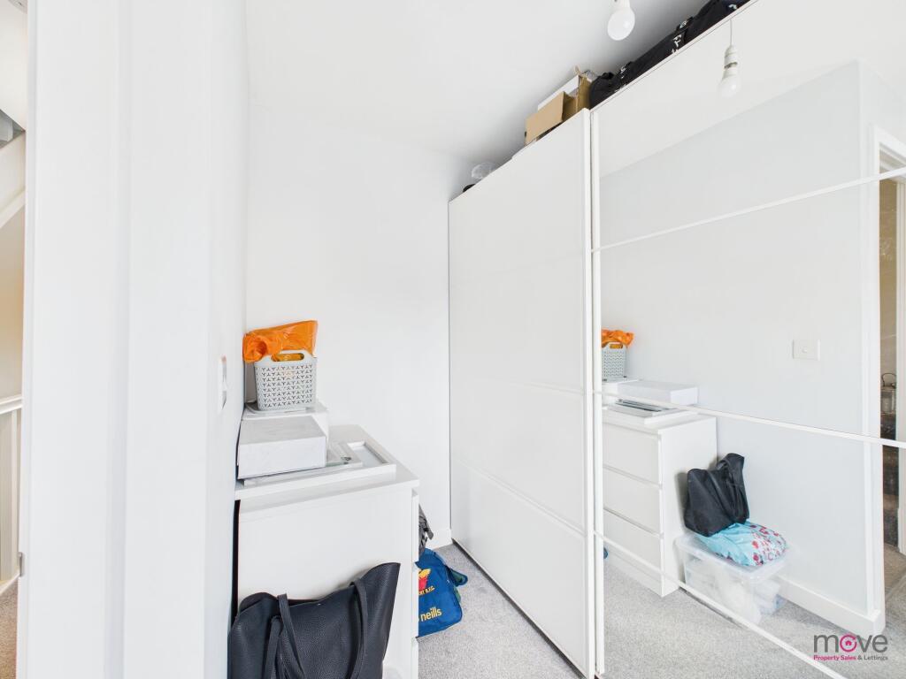 Single bedroom being used as storage