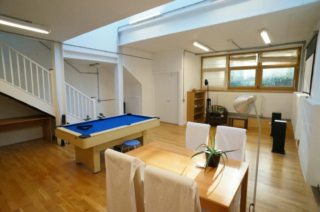 Lounge Dining Room