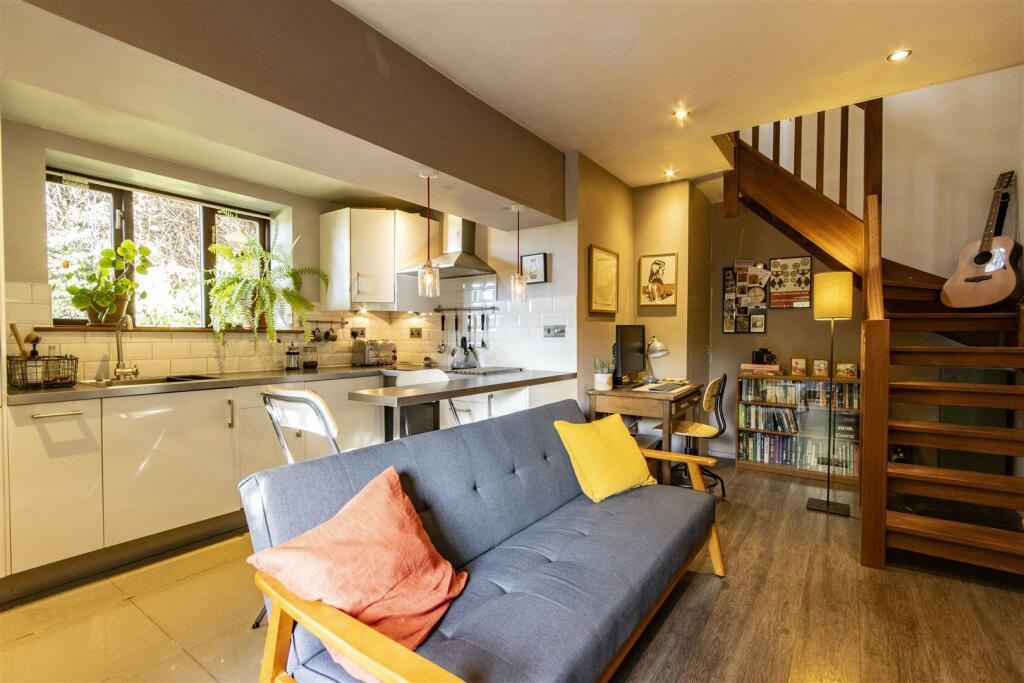 Open Plan Kitchen/Lounge