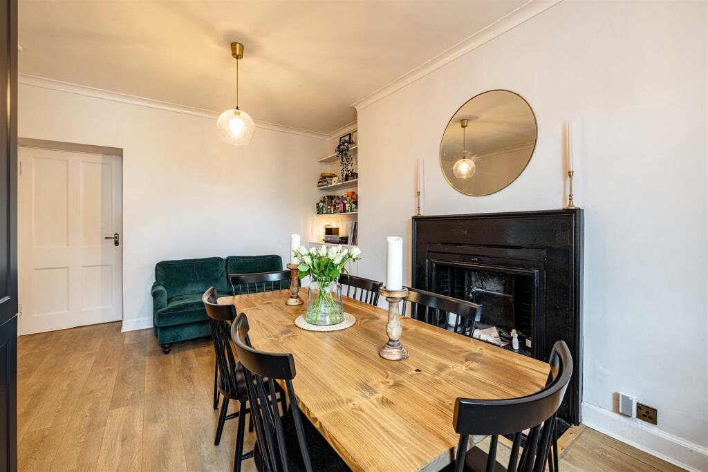 10 Roxburgh Place Galashiels 22.JPG