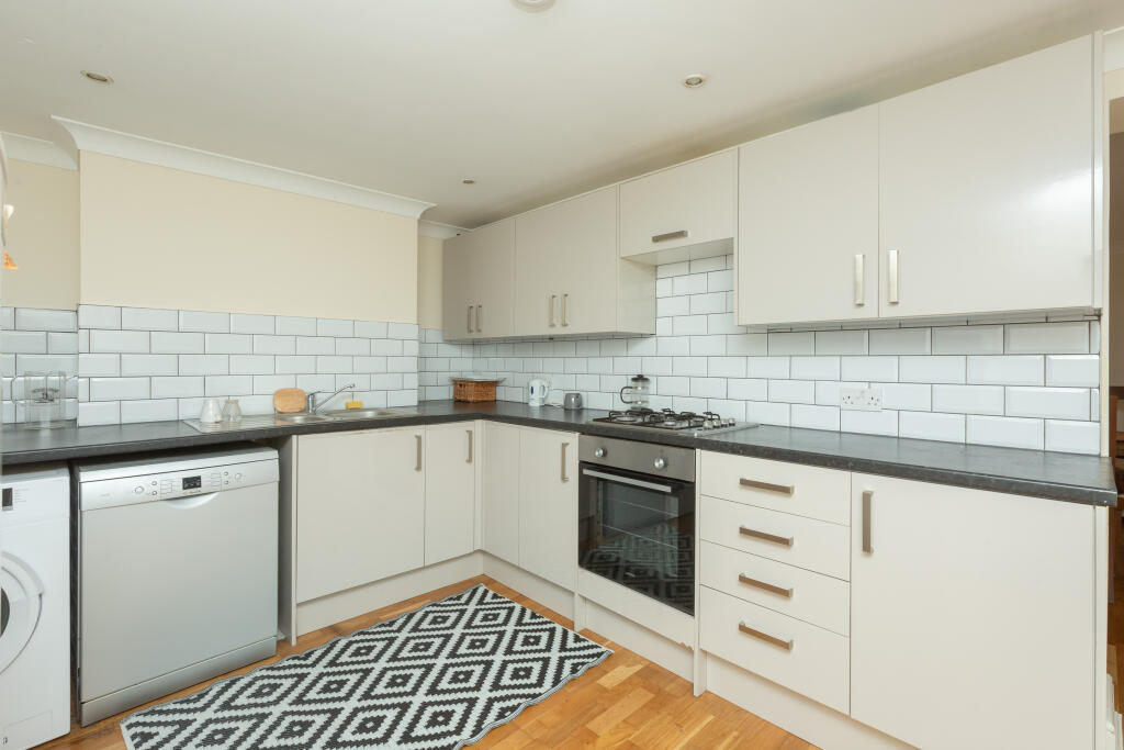 general 11 Cavendish