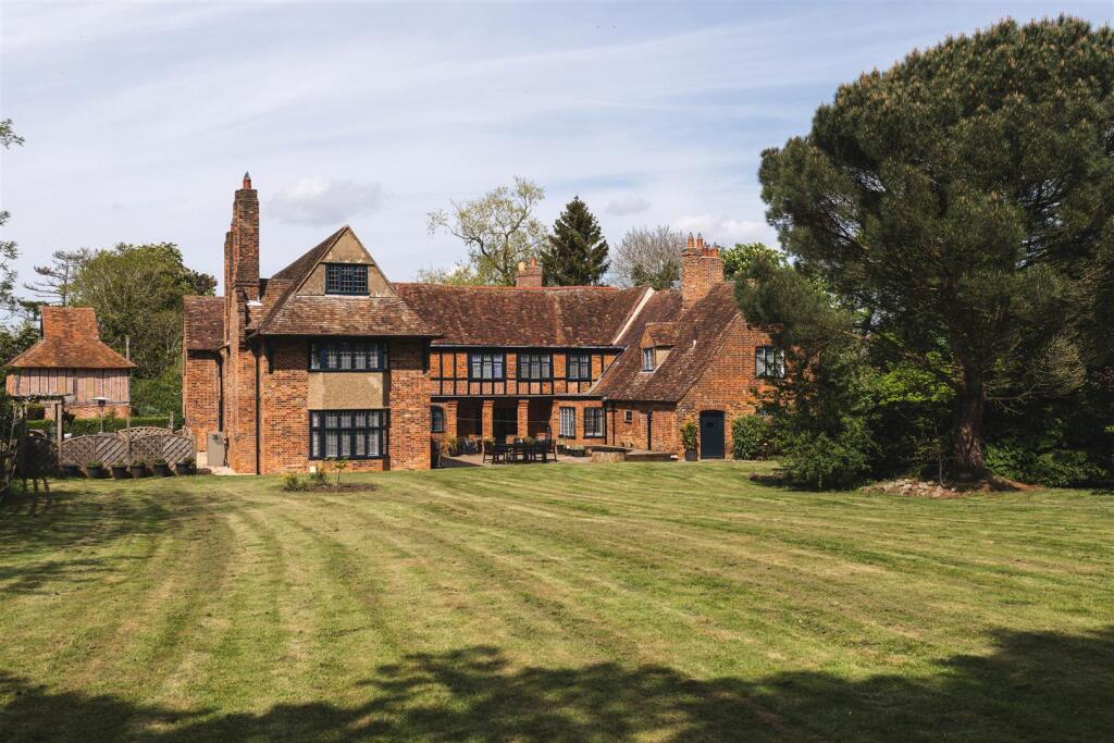 Wymondley Bury-75.jpg