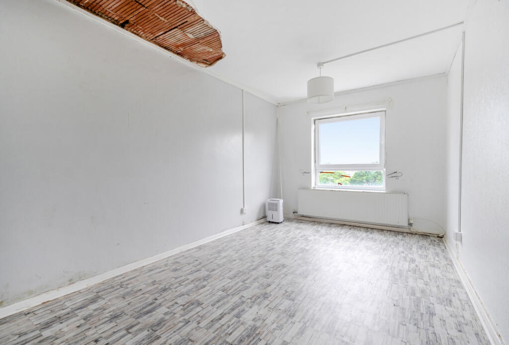 1330245-9-6882490...