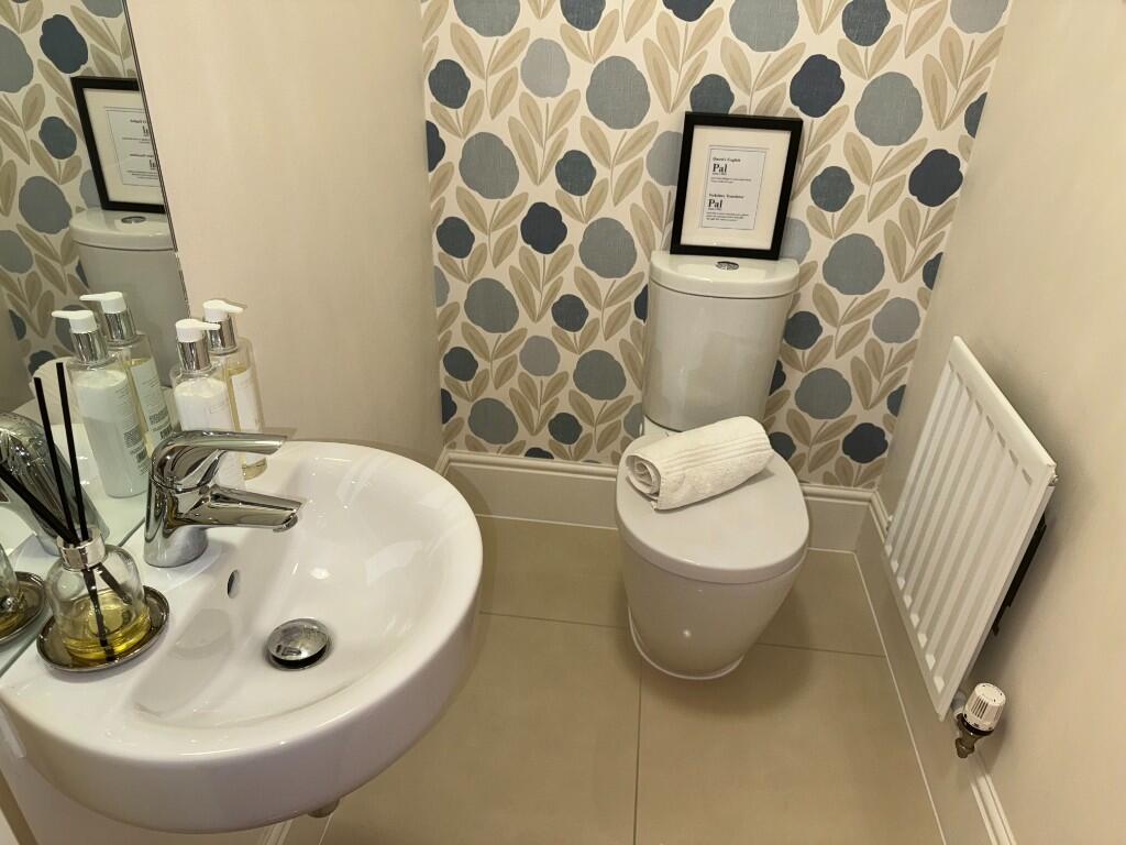 Utility Floor WC 