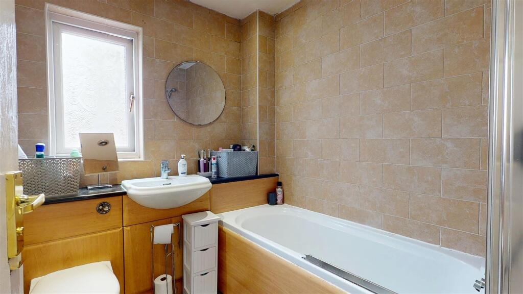 06042025_143855 2.jpg