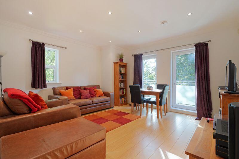 Open Plan Living / Dining 