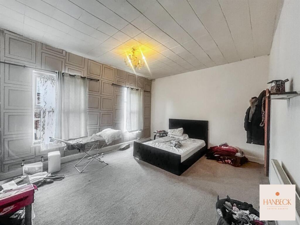 WhatsApp Image 2025-07-21 at 09.40.25.jpg