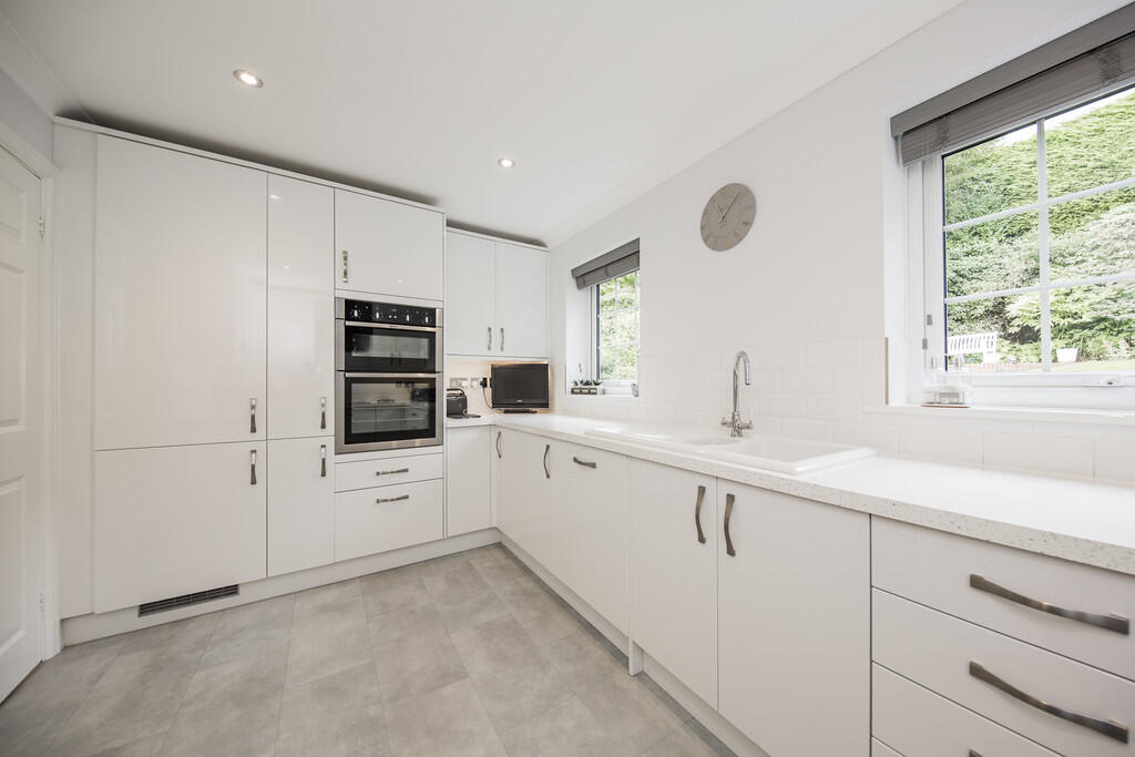 Kitchen 3
