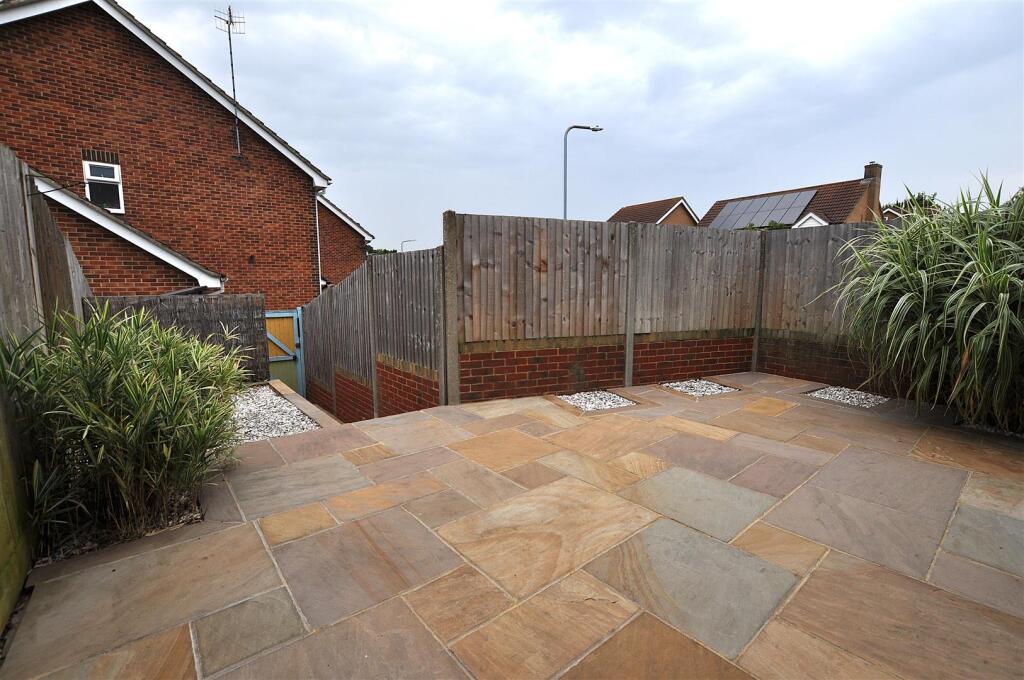 Rear Garden 2.JPG