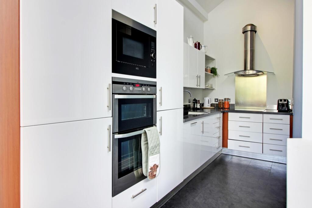 Open Plan Reception Room