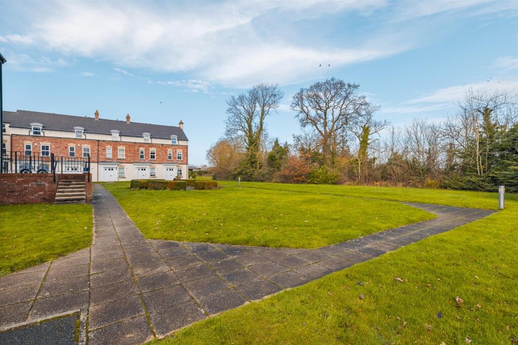 5 New Hall Manor-59.jpg