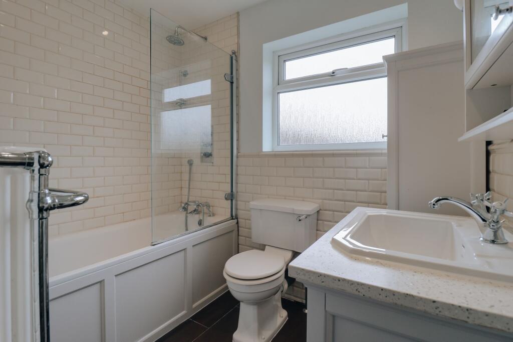 Family bathroom