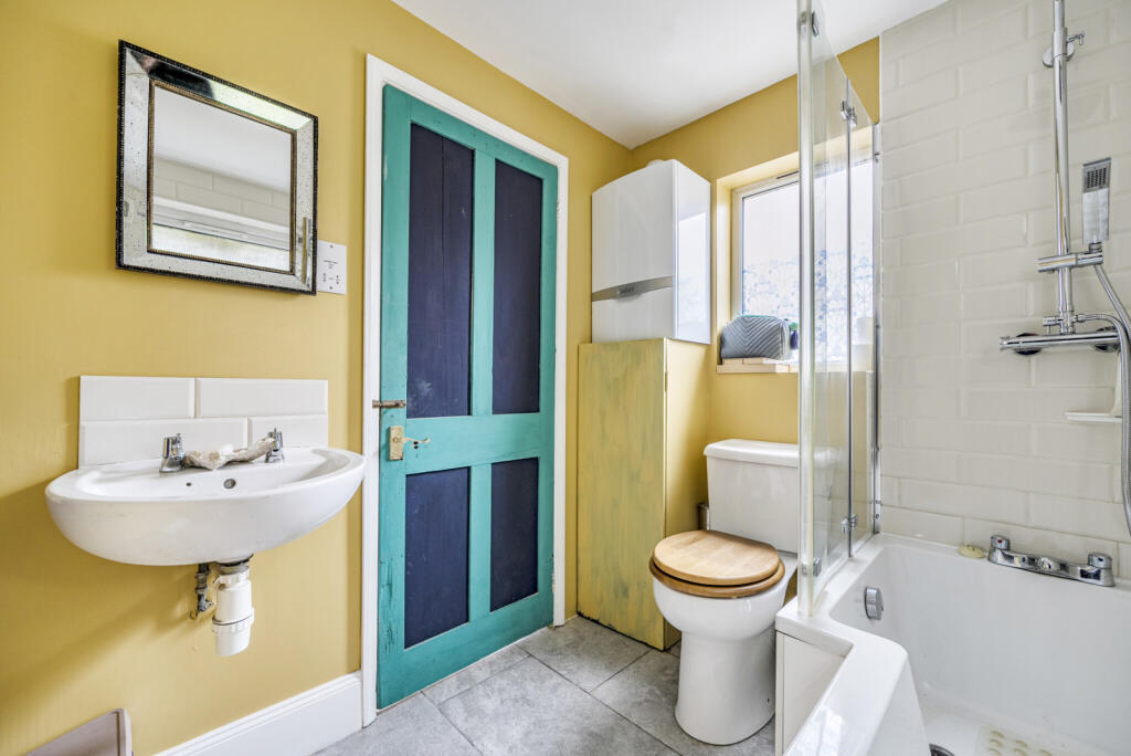 1361705-17-68df9a...