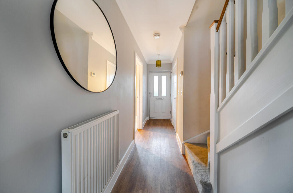 1393773-15-6943f4...