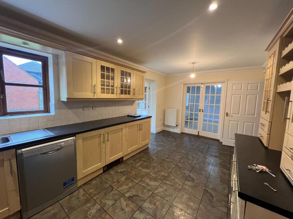 Kitchen 3