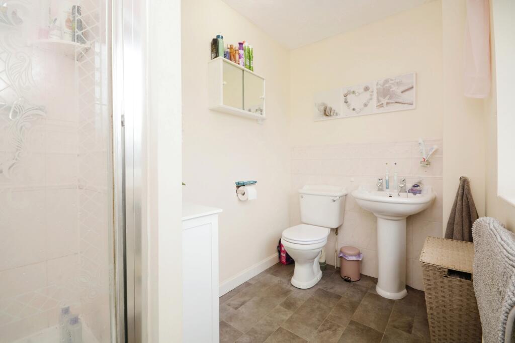 Ensuite