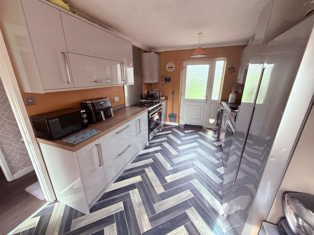 PHOTO-2025-05-06-09-50-19 (11).jpg