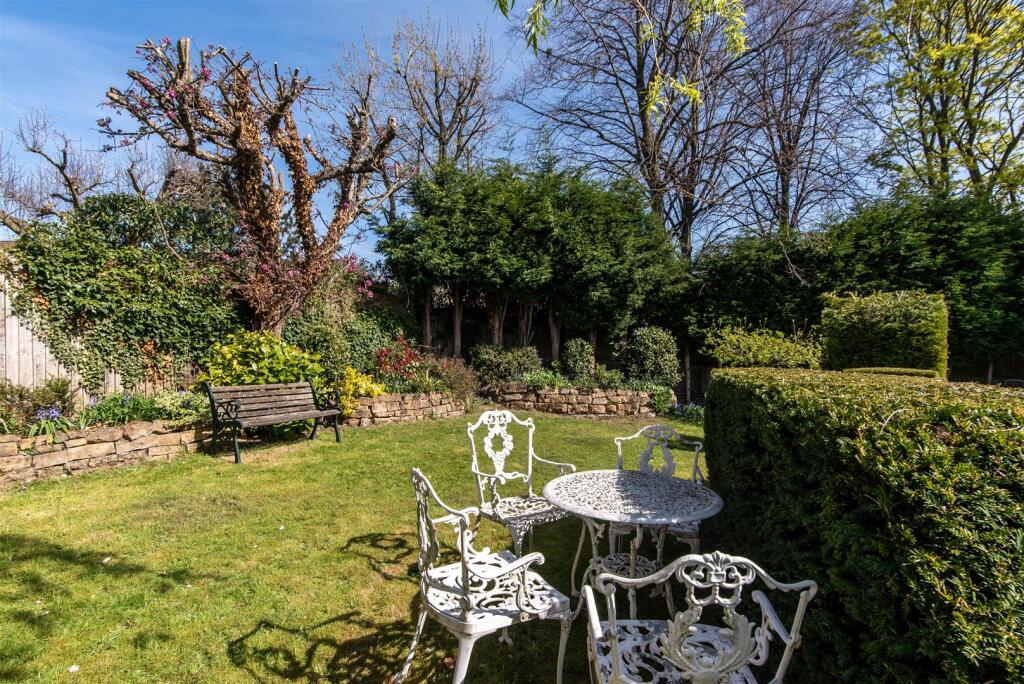 54 village rd-hi-20.jpg