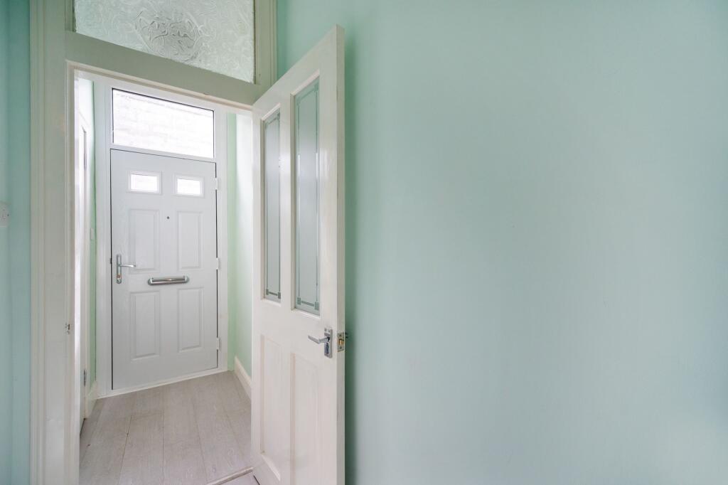 Vestibule/Hallway
