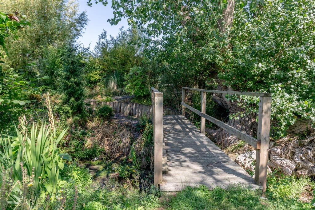 Lyndale, Over Lane Bridge.jpg