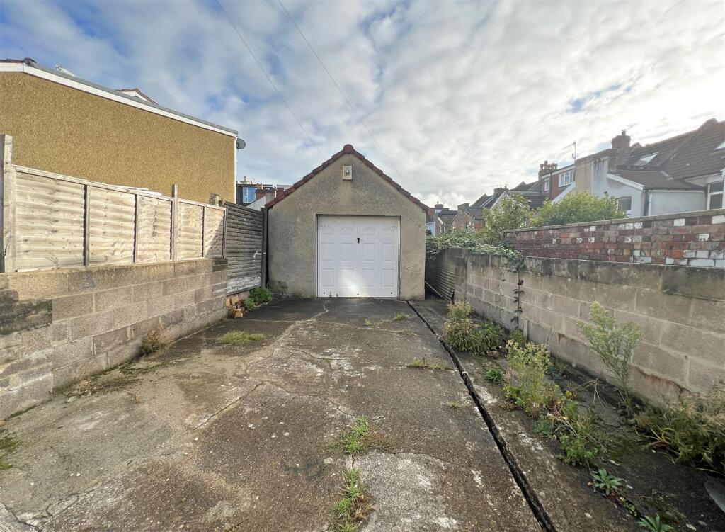 2 - Building Plot for Auction, Bedminster.JPG