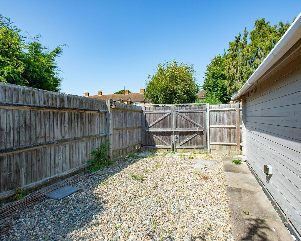 REAR DRIVEWAY