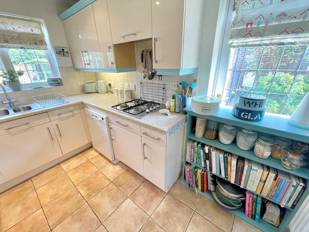 5 Cleeves Way Kit...