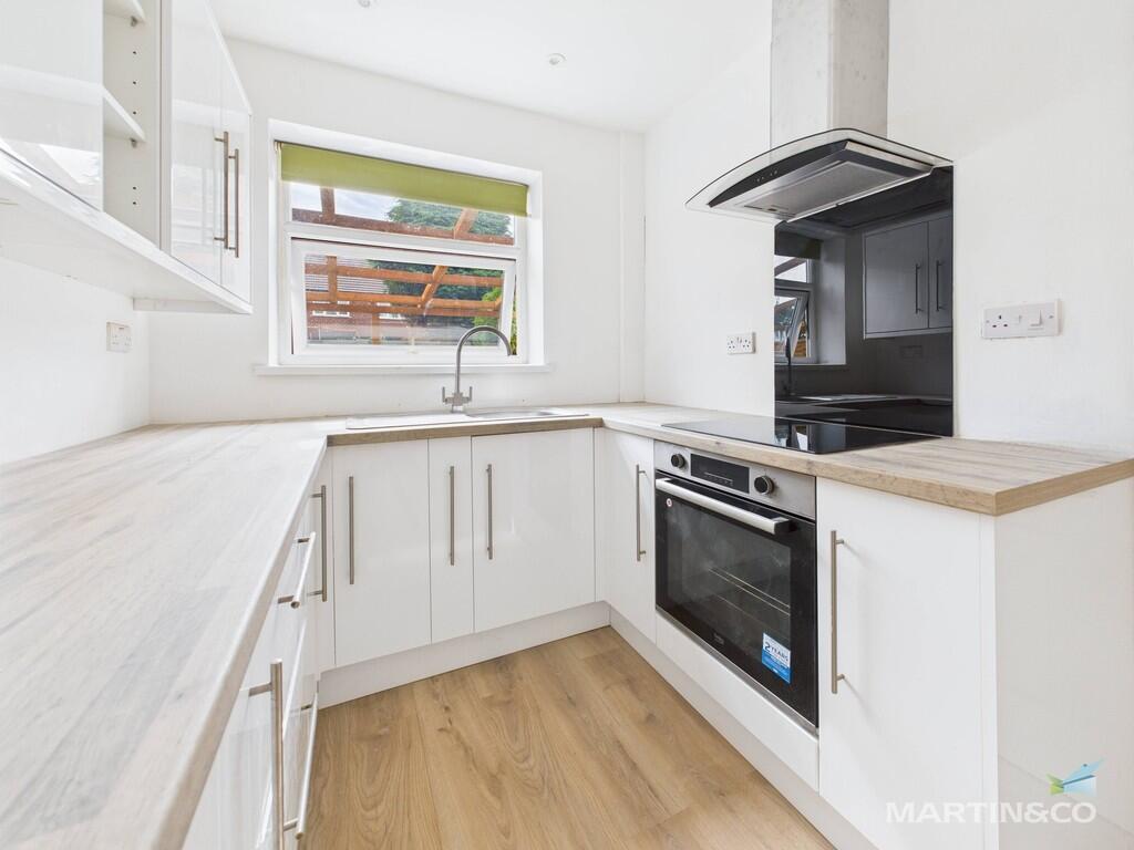 CAM03111G0-PR0355...