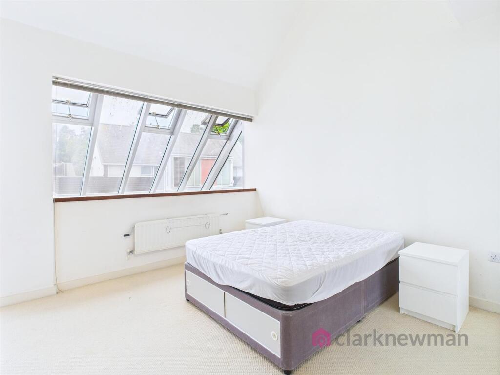 Double Bedroom