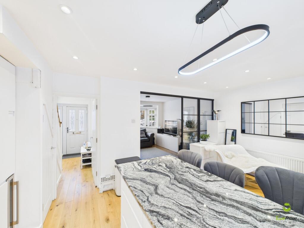 Presented by Robert at EweMove Bexleyheath and Dar