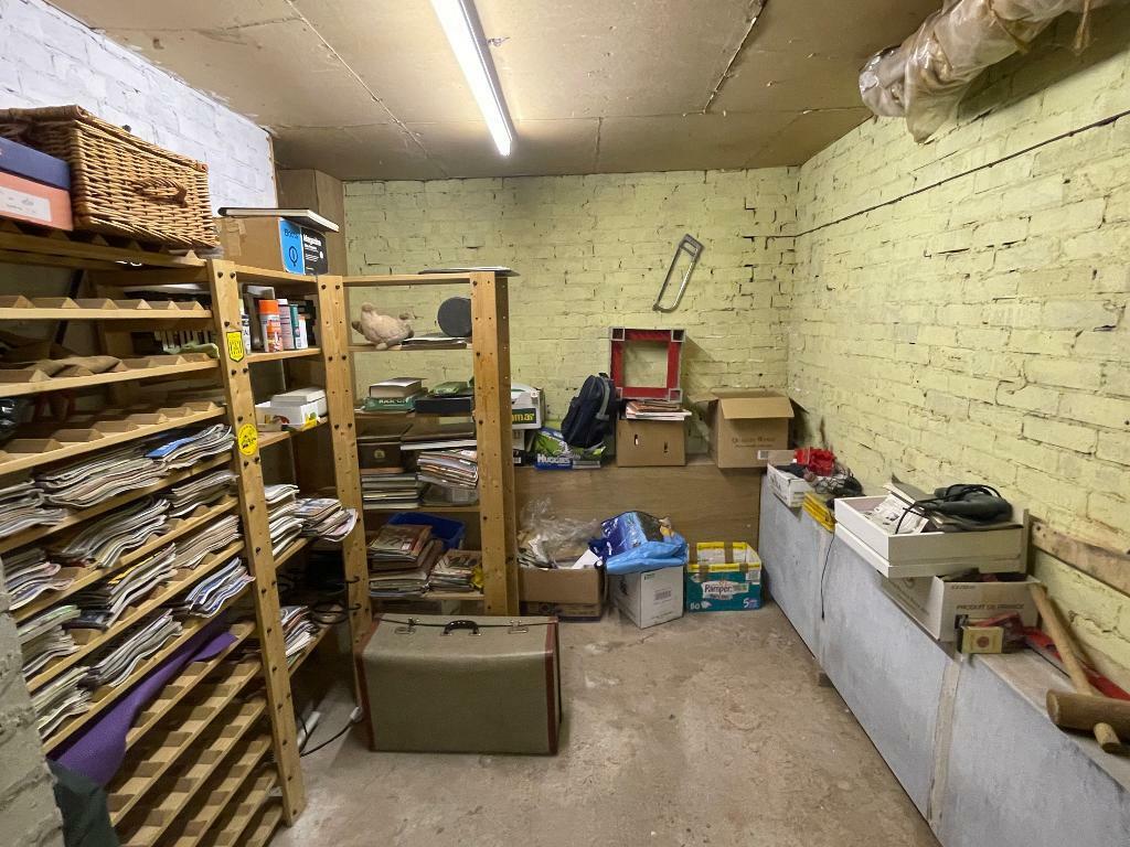 Further storage on garden level