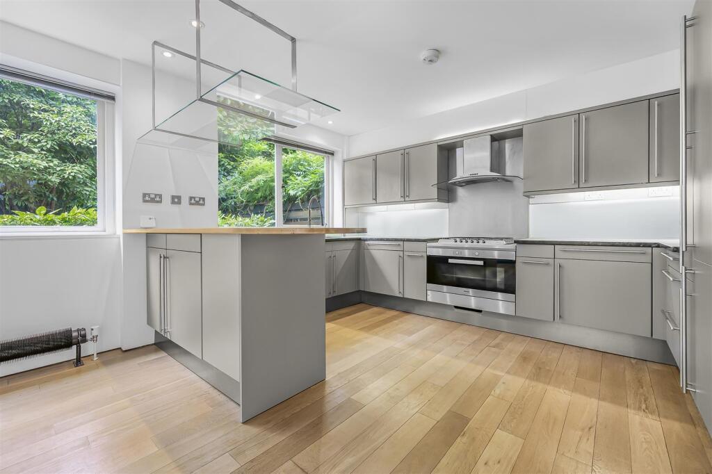 kitchen2 (1).jpg