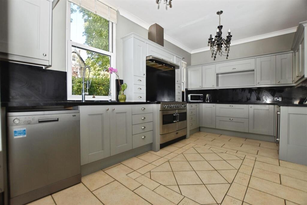 Open Plan Dining Kitchen