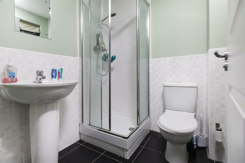 Bramleys Estate Agents - Plover Road - Lindley (26