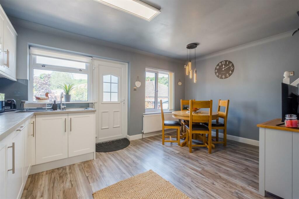 Open Plan Kitchen/Dining Room