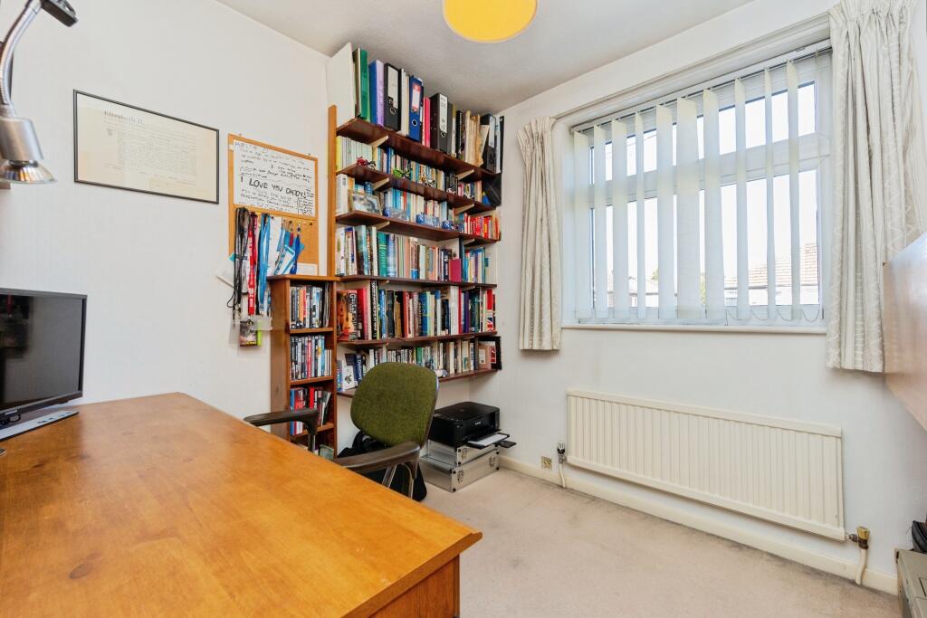 Bedroom Five / Study