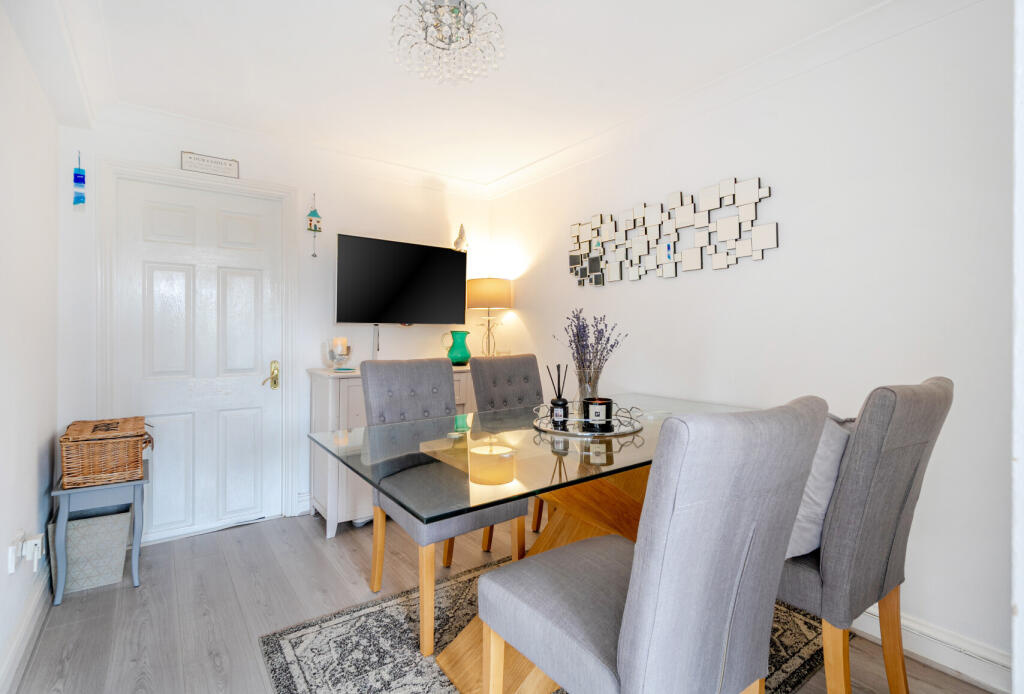 1329579-2-6888e0f...