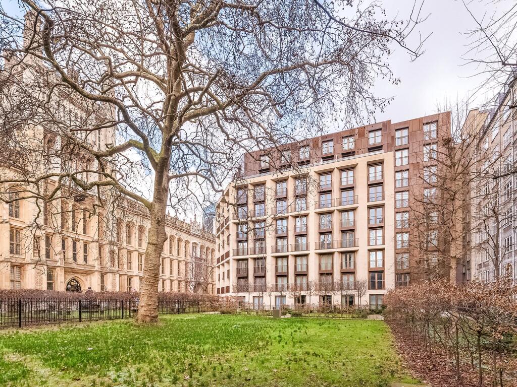 St Dunstans Court