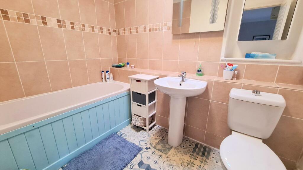 bathroom resized.jpg
