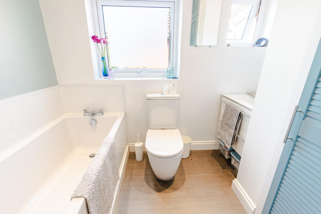 bathroom2